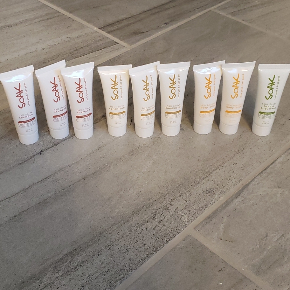 New Soak Look good travel size set
